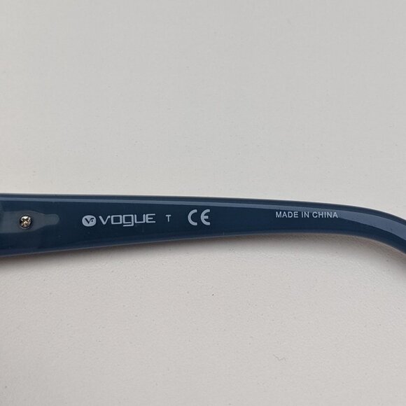 🕶️Vogue VO5034-SB Sunglasses 56/17 135 /KAL420🕶️ - Picture 4 of 7